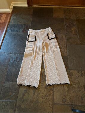Cream Knit Straight-Leg Pants with Black Contrast Trim